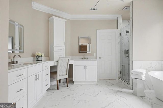 225 Farmbrooke Court, Atlanta, GA 30350