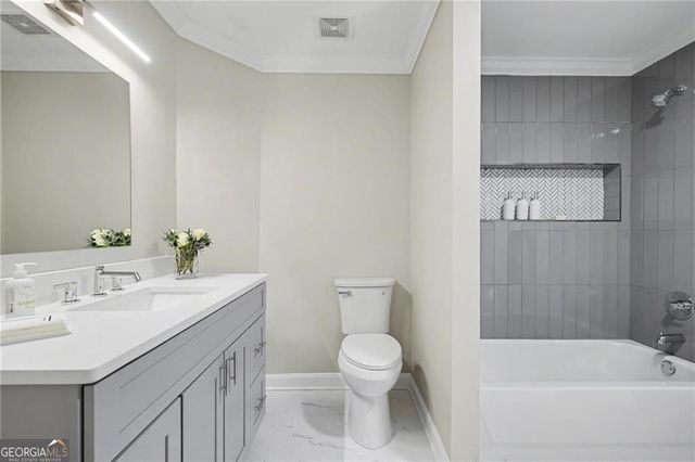 225 Farmbrooke Court, Atlanta, GA 30350