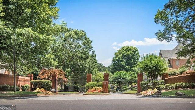 225 Farmbrooke Court, Atlanta, GA 30350