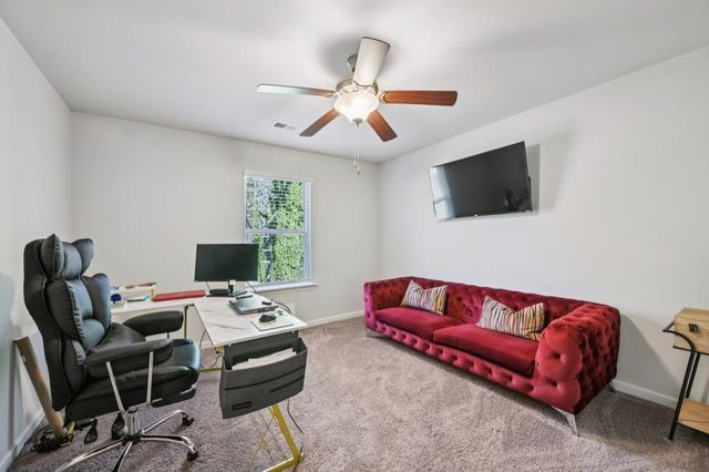 1300 Sweetbriar Circle, Atlanta, GA 30344