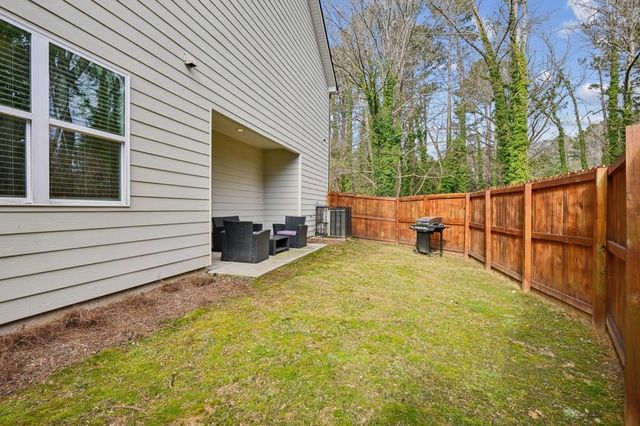 1300 Sweetbriar Circle, Atlanta, GA 30344