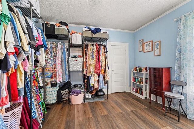 808 Barnes Street, Reidsville, NC 27320