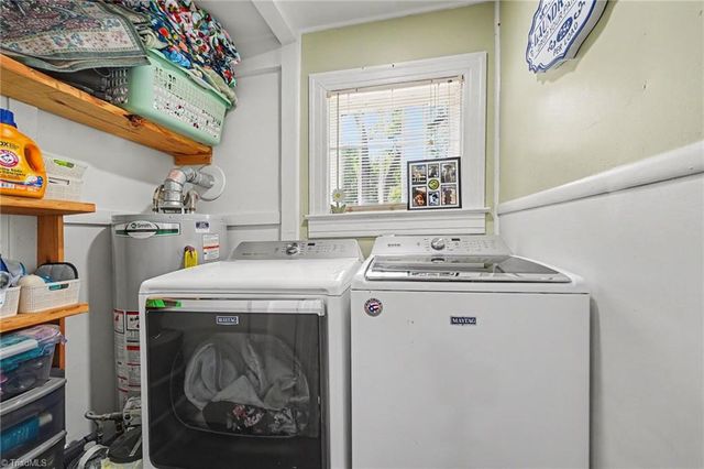 808 Barnes Street, Reidsville, NC 27320