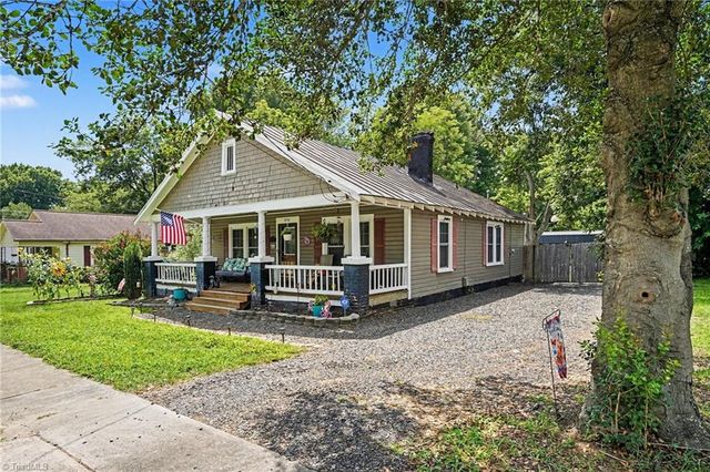 808 Barnes Street, Reidsville, NC 27320