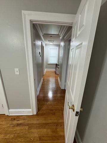 114 Kneeland Road, New Haven, CT 06512