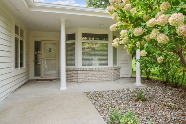 8956 Garland Court, Eden Prairie, MN 55347