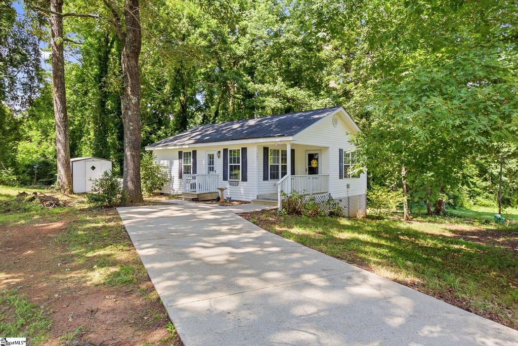 131 Mill Street, Travelers Rest, SC 29690