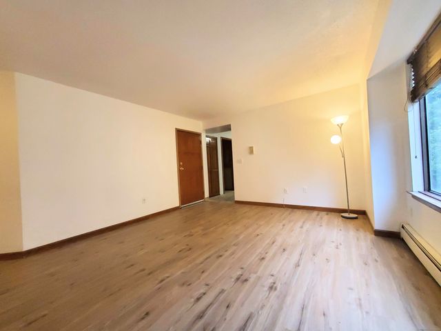 73 Mountford Street APT 3B, Hartford, CT 06114