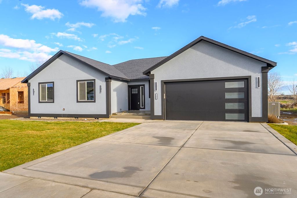 2394 Hunter Street, Ephrata, WA 98823