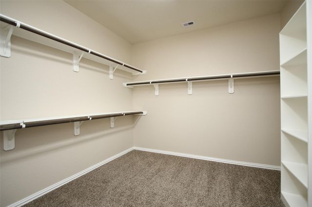 162 Hearthshire Cir, The Woodlands, TX 77354