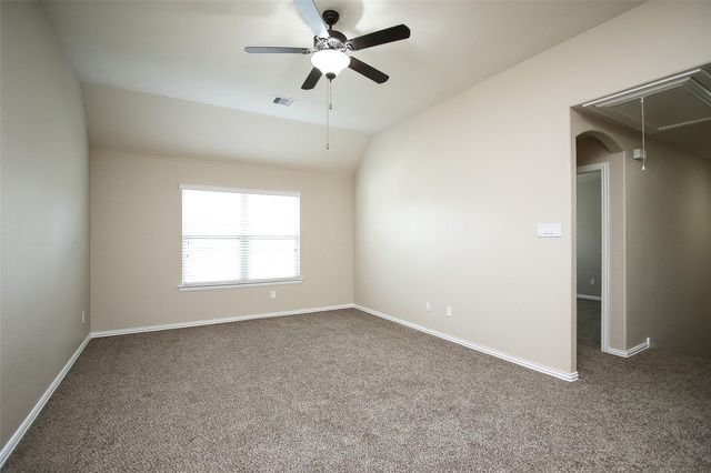 162 Hearthshire Cir, The Woodlands, TX 77354