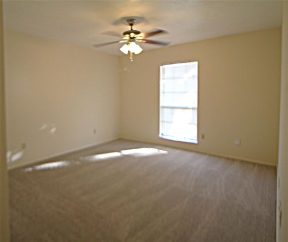 5327 Karenbeth Drive Drive, Houston, TX 77084