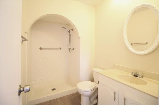 5327 Karenbeth Drive Drive, Houston, TX 77084