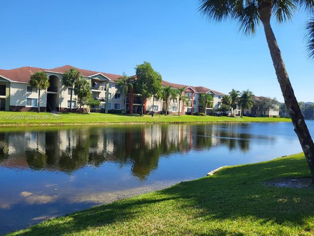 8070 N Nob Hill Rd 208, Tamarac, FL 33321