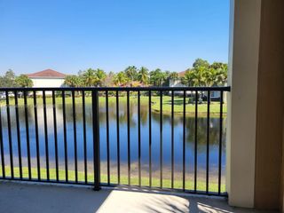 8070 N Nob Hill Rd 208, Tamarac, FL 33321