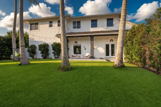 1044 NW 6th Drive, Boca Raton, FL 33486
