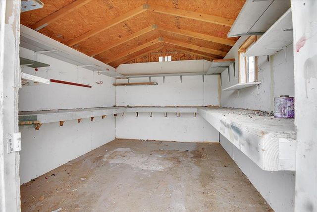 1953 Glenmore Dr, Olivehurst, CA 95961