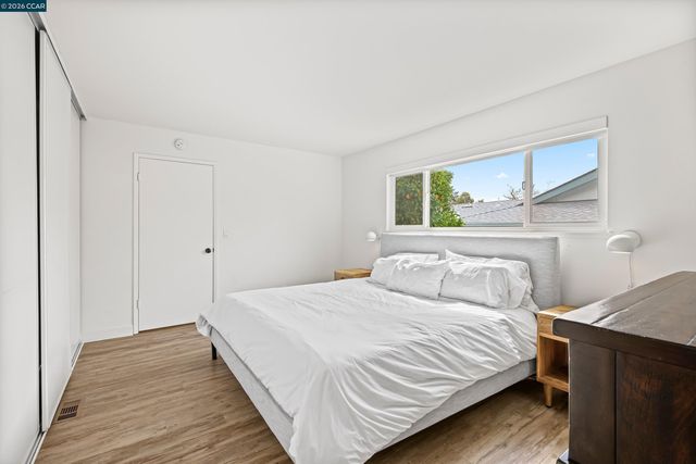 274 Fernwood Dr, Pleasant Hill, CA 94523