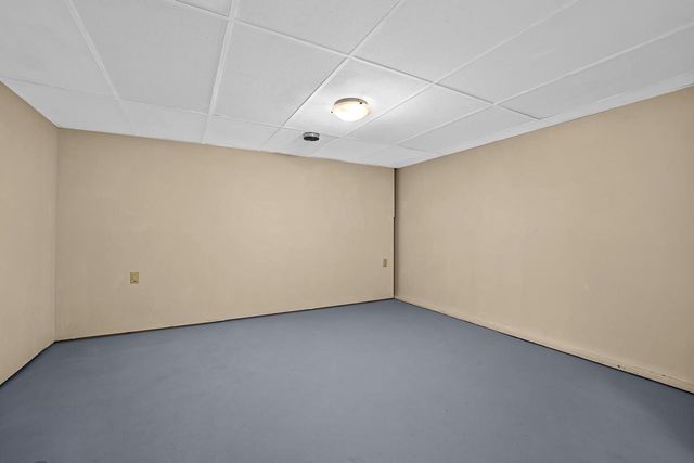 1240 Browns LANE, Dakota, MN 55925