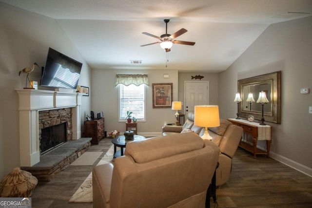 141 Conifer Court, Winterville, GA 30683