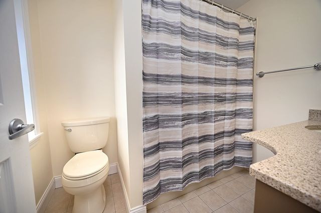 356 - 358 Main Street 42, Boston, MA 02129