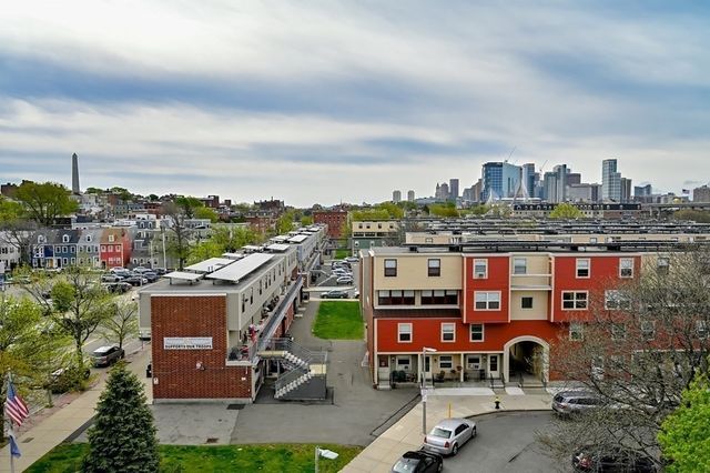 356 - 358 Main Street 42, Boston, MA 02129