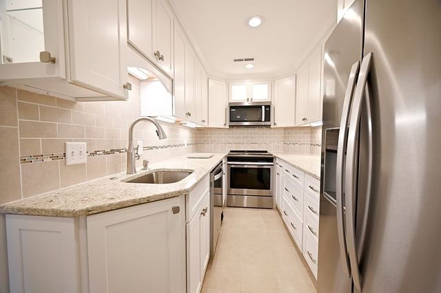 356 - 358 Main Street 42, Boston, MA 02129