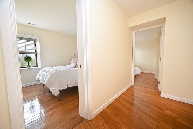 356 - 358 Main Street 42, Boston, MA 02129