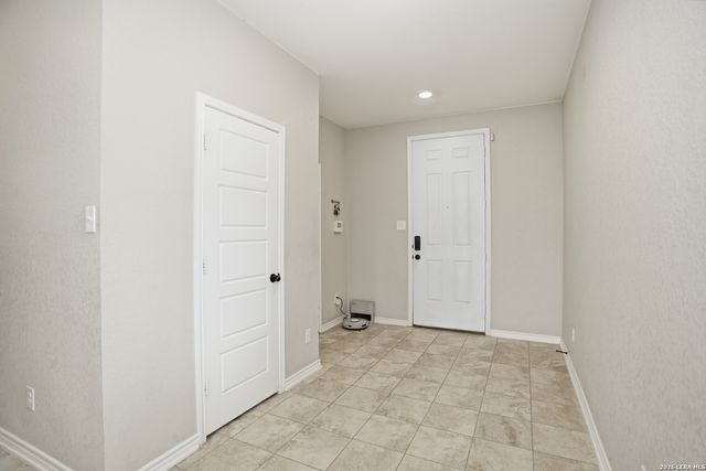 3006 OLD ALMONTE DR, San Antonio, TX 78224