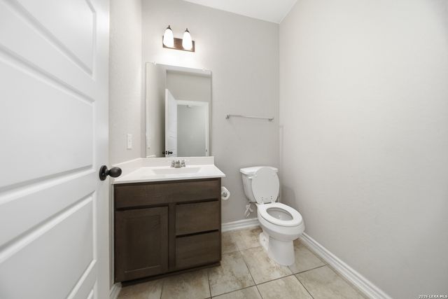 3006 OLD ALMONTE DR, San Antonio, TX 78224