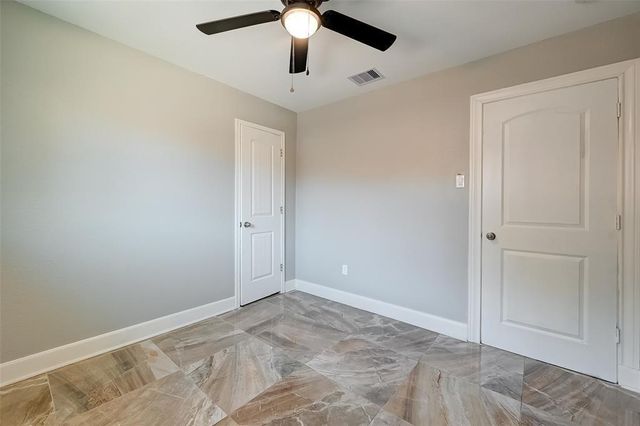 8915 Klondike Street, Houston, TX 77075