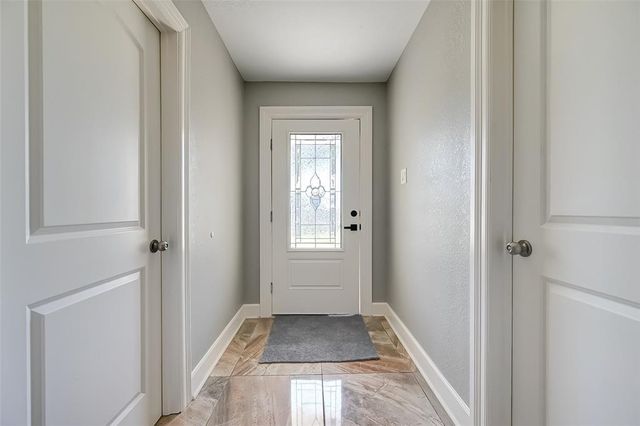 8915 Klondike Street, Houston, TX 77075