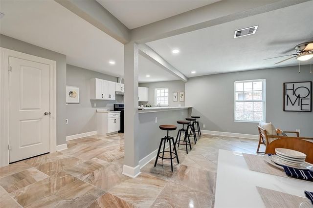 8915 Klondike Street, Houston, TX 77075