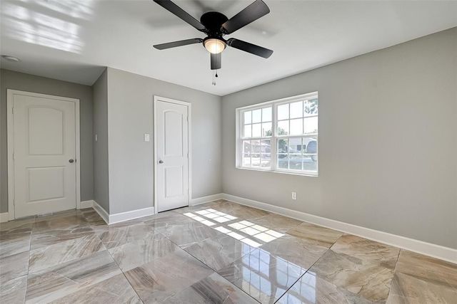 8915 Klondike Street, Houston, TX 77075