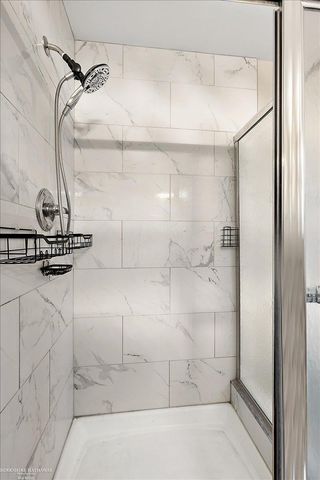 9105 Timbercrest Lane, Whitmore Lake, MI 48189