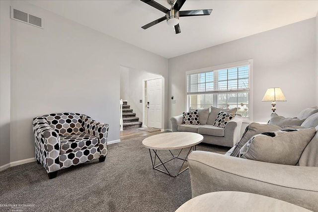 9105 Timbercrest Lane, Whitmore Lake, MI 48189