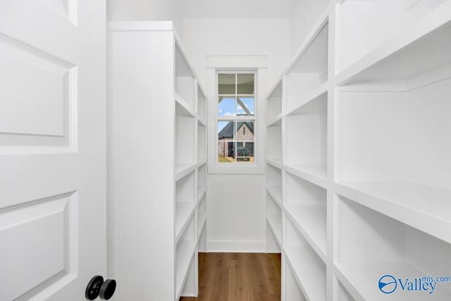 7806 Lake Walk Way, Owens Cross Roads, AL 35763