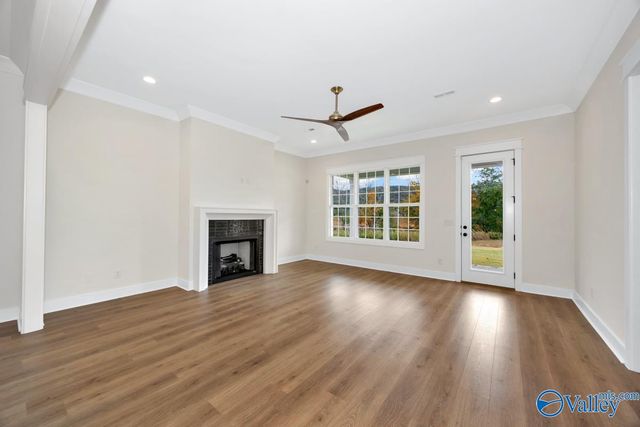 7806 Lake Walk Way, Owens Cross Roads, AL 35763