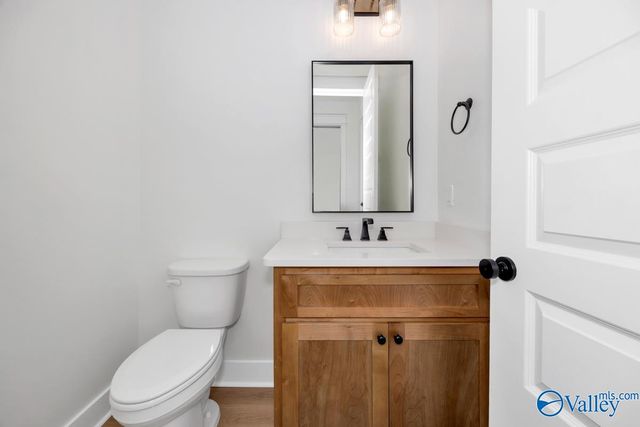 7806 Lake Walk Way, Owens Cross Roads, AL 35763