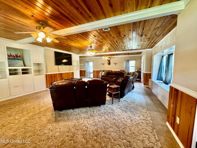 250 Everett Church Road, Mendenhall, MS 39114