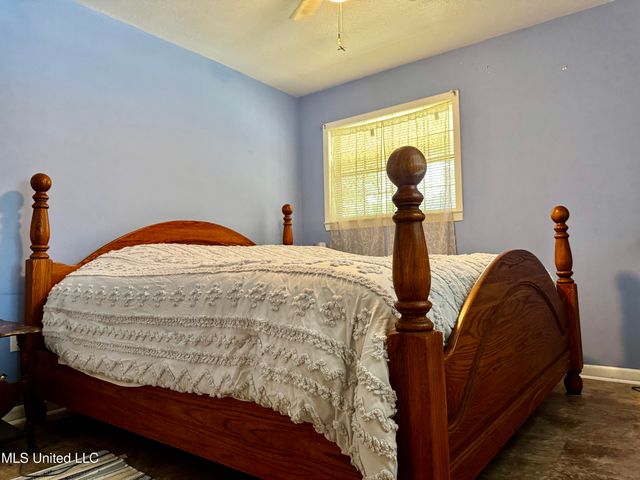 250 Everett Church Road, Mendenhall, MS 39114