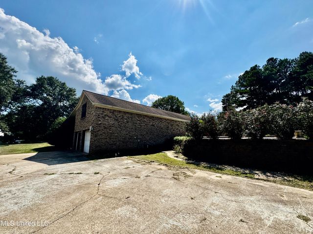 250 Everett Church Road, Mendenhall, MS 39114