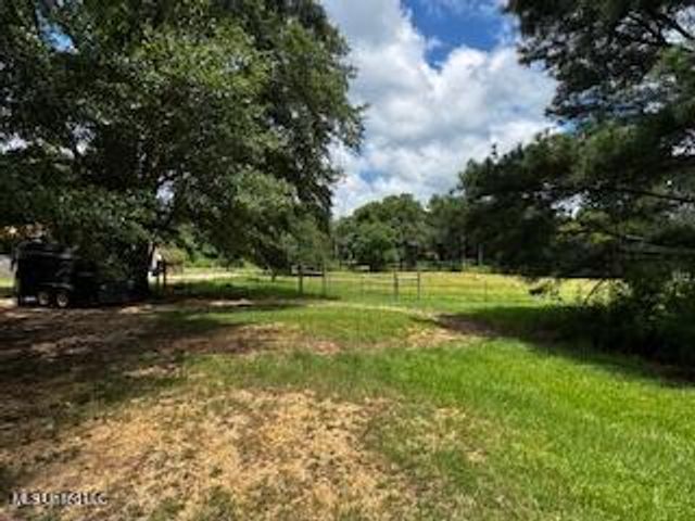 250 Everett Church Road, Mendenhall, MS 39114