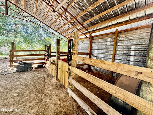 250 Everett Church Road, Mendenhall, MS 39114