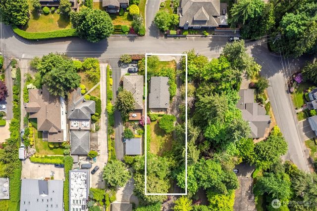 9412 SE 33rd Street, Mercer Island, WA 98040
