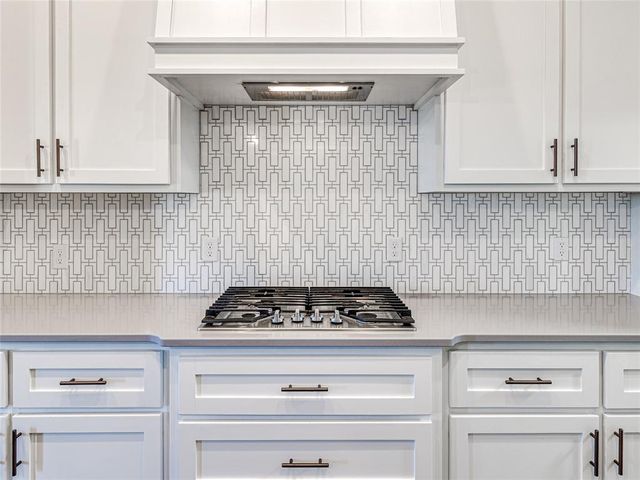 1204 N Wisteria Terrace, Mustang, OK 73064