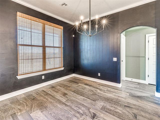 1204 N Wisteria Terrace, Mustang, OK 73064