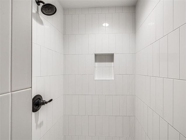 1204 N Wisteria Terrace, Mustang, OK 73064