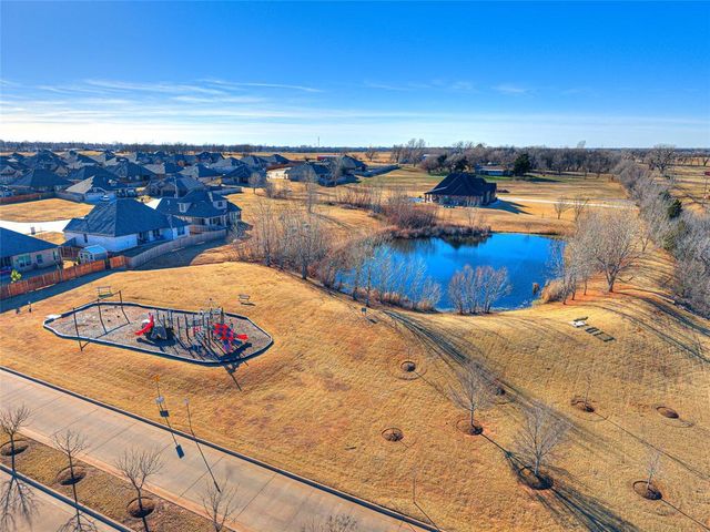 1204 N Wisteria Terrace, Mustang, OK 73064