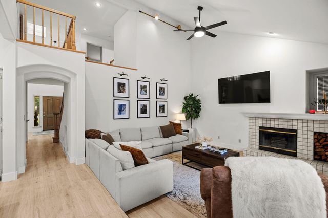 1672 St Andrews Drive, Redding, CA 96003